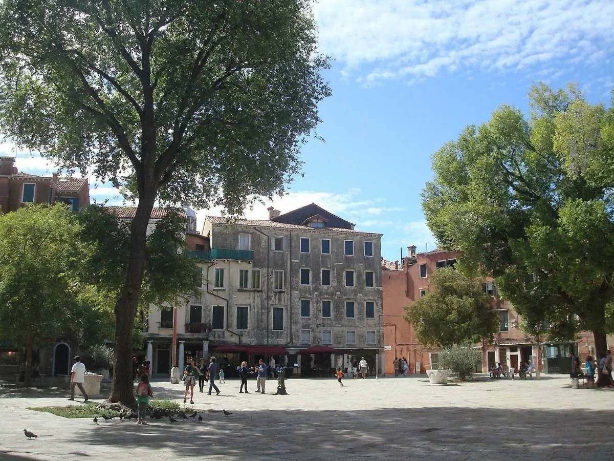 Apartment Ca' Petrona Venice Italy